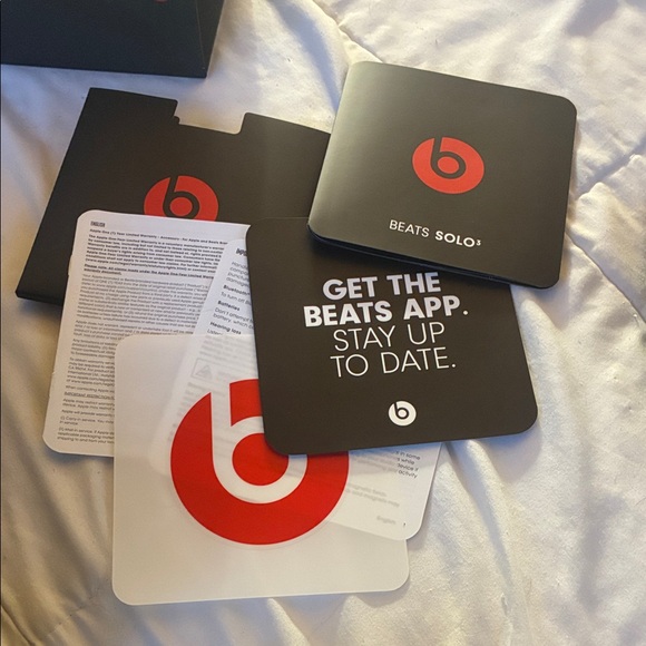 Solo3 Beats Headphones Box- Black - Picture 9 of 11